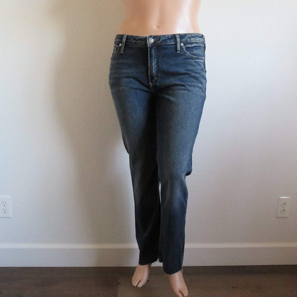 Silver Jeans Women's Distressed Most Wanted Slim Straight Leg Plus Size 14 NWOT - Picture 3 of 3